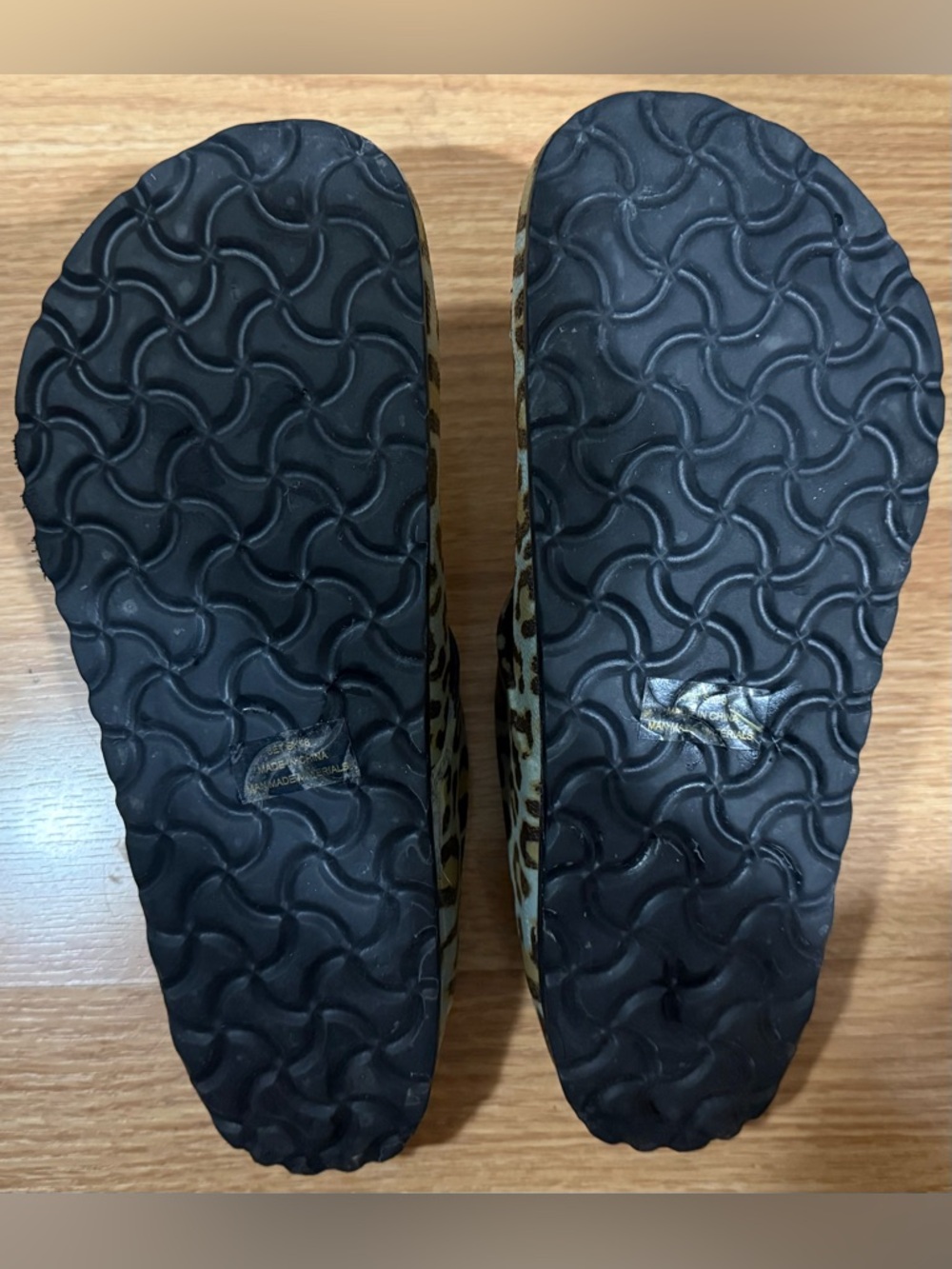 Corkys (jet ski) sandals - Picture 2 of 2